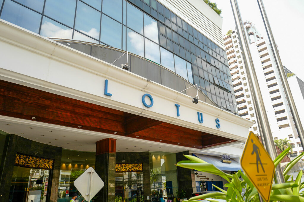 Bangkok Lotus Hotel Review Cost Effective Hotel (skumvit 33) 11