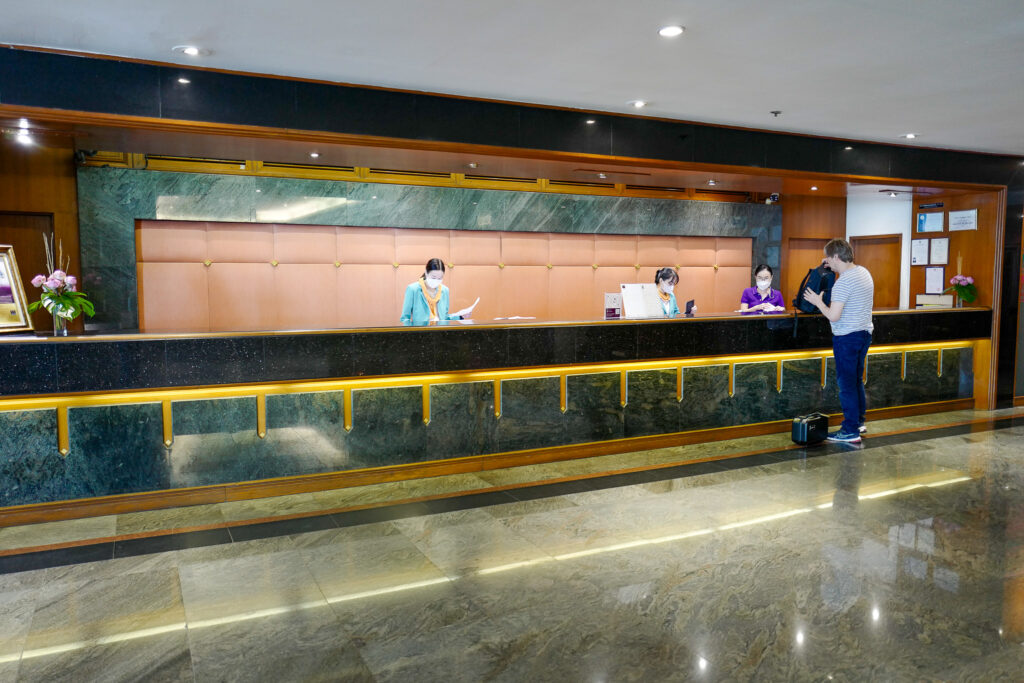 Bangkok Lotus Hotel Review Cost Effective Hotel (skumvit 33) 9