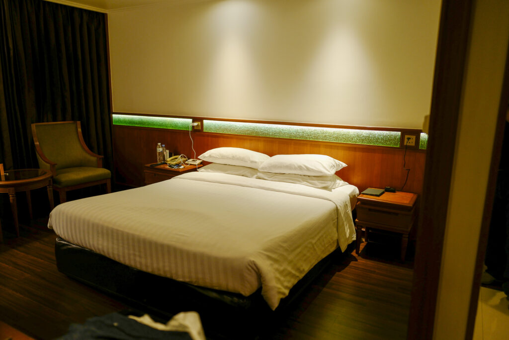 Bangkok Lotus Hotel Review Cost Effective Hotel (skumvit 33) 13